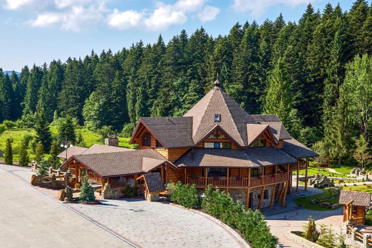 Любокрай Готельно-Відпочинковий Комплекс Skhidnytsia ภายนอก รูปภาพ